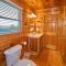 Dog-loving cabin Theater room Gorgeous views