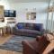 Ocean Front Cabin 11 w Jacuzzi & Superb Views