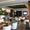 HS HOTSSON Hotel Leon