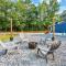 8 All Decked Out, Luxury Tiny House, Boat Parking Mins to Lake Guntersville, Downtown
