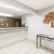 Super 8 by Wyndham Osceola IA