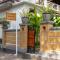 Holiday Guest House