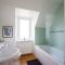 Lighthouse Cottage (Shared Facilities)