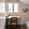 SISnBRO Guesthouse