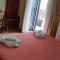 Bed & Breakfast Hostel H24