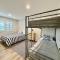 Mooloolaba Waterfront Unit - sleeps 8