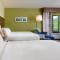 Holiday Inn Express & Suites Raleigh Durham Airport at RTP, an IHG Hotel - Durham