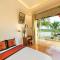 Lakeview Villa Homestay
