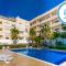A05 - Luxury 1 Bed Fully Equipped with Pool