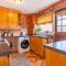 Central Aster House, 3 Bedrooms, Parking