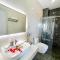 Amory Sea View Pool Villa - 5 Bedrooms