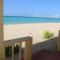 Rendezvous Bay Hotel