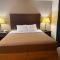 Clinton Inn & Suites