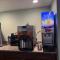 Clinton Inn & Suites