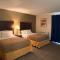 Clinton Inn & Suites