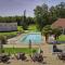 Novotel Fontainebleau Ury Novotel Fontainebleau Ury