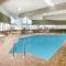 Super 8 by Wyndham Wisconsin Dells - Вісконсин-Деллс