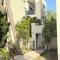 Wayside Beach Apartments