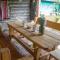 Mesi Tare Guesthouse