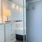 Modern Pacific Monarch 1-Bedroom