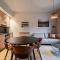 Levillas Levin Cranberry C24