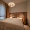 Levillas Levin Cranberry C24