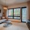 Levillas Levin Cranberry C24