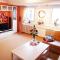 2 Bed Apt Sleeps 5 - Rooftop Terrace Wifi