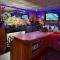 Frontier Lodge Frontier Lodge