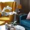 Falkirk City Centre Stylish Two-Bedrooms Apartment