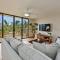 Paki Maui 424 · PM424 BeachFront 2BD w Ocean View