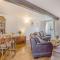 Horseshoe Cottage-Uk37360