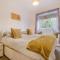 Horseshoe Cottage-Uk37360