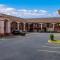 Relax Inn & Suites