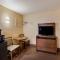 Relax Inn & Suites
