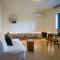 1951 Suites