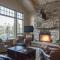 Wolf Pack Hideaway