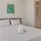 Seaview Luxury Villa Jacuzzi & Pool! 2 Min Beach