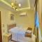 Ultra Luxury 3BR with Pools ,Sports ,Dining in Gated compound, Close to all sites
