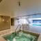 Newmark Bayview Luxury Suite