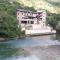 Les Nous Hotel