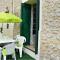 2Bed Cottage Sleeps 4 - Garden Patio Pets