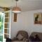 2Bed Cottage Sleeps 4 - Garden Patio Pets