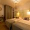 Appart Hotel Eugenie