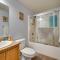 Springfield Apt with Deck and Central Location!