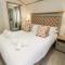 Curlew Lodge