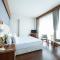 Parion Hotel