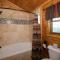 A Cloud 9 - Gorgeous Mountain Views, Outdoor Hot Tub + Game Room with Pool Table & More!
