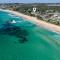 The Blue Beach House - Pet Friendly Coastal Escape in Mollymook