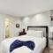Tarrytown Retreat